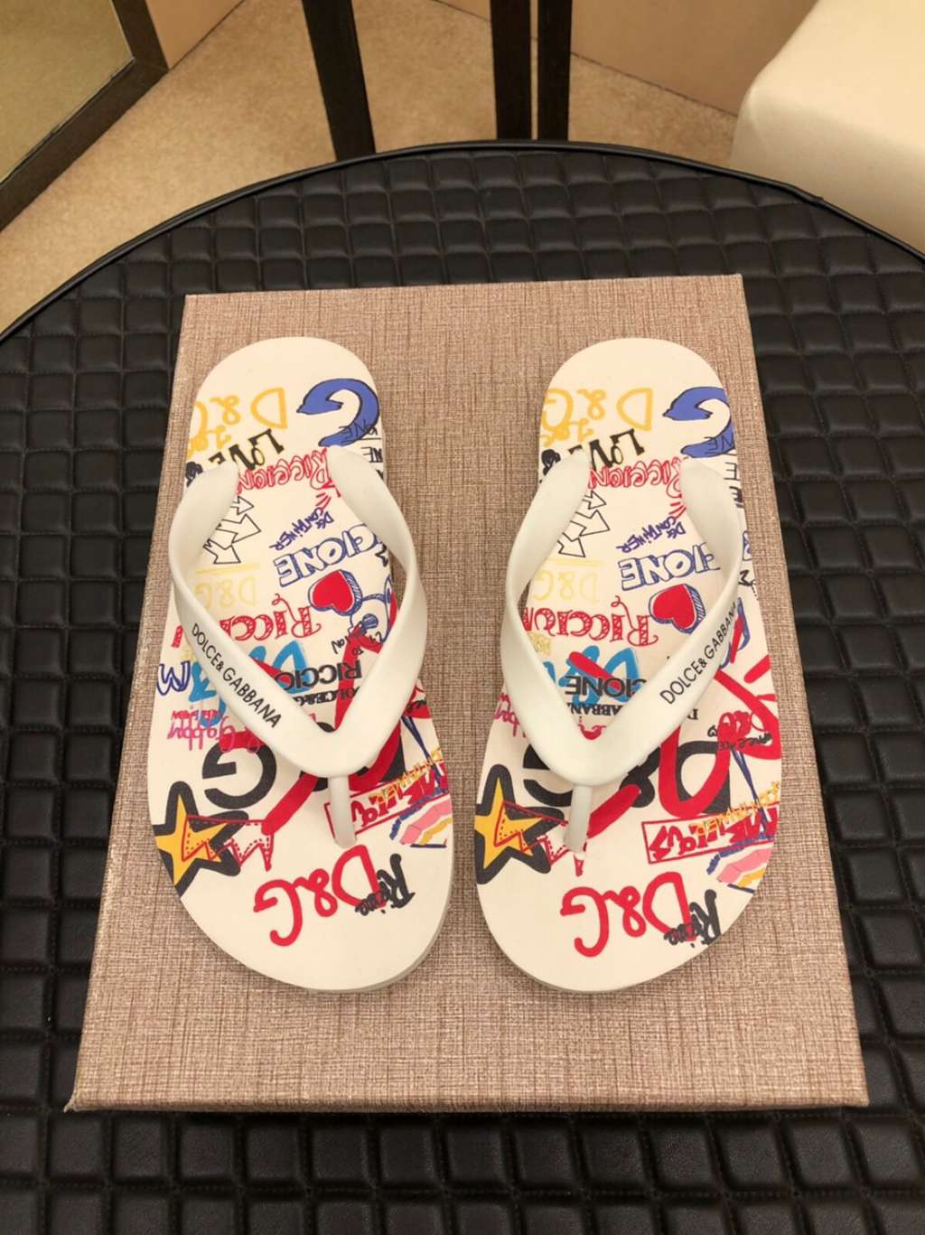 D*G slippers